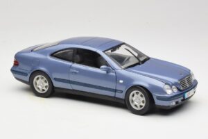 Mercedes CLK C208 Violetti Anson 1:18 30330 Metalli — kuva 6 / 8