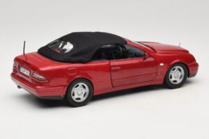 Mercedes CLK A208 Cabriolet Punainen Anson 1:18 30338 Metalli — kuva 3 / 8