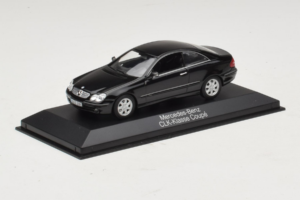 Mercedes CLK W208 Musta Minichamps 1:43 B66961946 Metalli — kuva 2 / 5