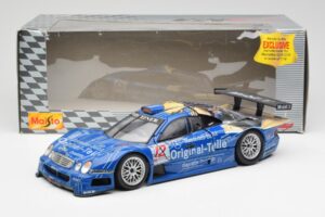 Mercedes CLK GTR #12 Original Teile FIA GT 1999 Maisto 1:18 56036 Metalli — kuva 7 / 7