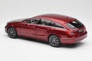 Mercedes CLS Shooting Brake X218 Thulite Punainen Norev 1:18 B66960116 Metalli — kuva 7 / 8