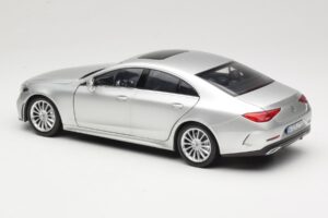Mercedes CLS C257 Hopea Norev 1:18 183489 Metalli — kuva 7 / 8
