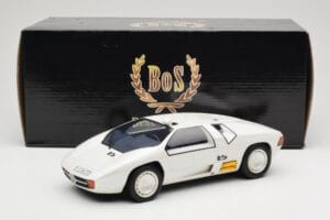 Mercedes CW311 White Metallic BoS Models 1:18 BOS198 Hartsi — kuva 6 / 6