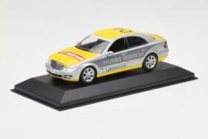Mercedes E-Class W211 #4 Team ADAC Paris-Beijing 2006 Replacement Box Minichamps 1:43 B66962260-R Metalli — kuva 2 / 4