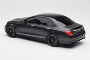 Mercedes AMG E63 S W213 Edition 1 Night Musta GT Spirit 1:18 B66963111 Hartsi — kuva 5 / 6
