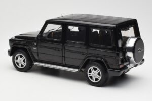 Mercedes G 500 W463 Musta Dealer Edition AUTOart 1:18 B66962143 Metalli — kuva 7 / 8