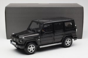 Mercedes G 500 W463 Musta Dealer Edition AUTOart 1:18 B66962143 Metalli — kuva 8 / 8