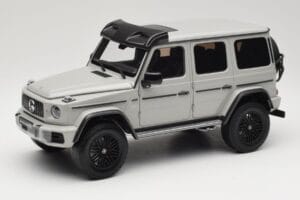 Mercedes G 63 AMG 4x4 Squared Arabian Grey Almost Real 1:18 820829 Metalli