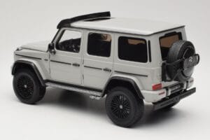Mercedes G 63 AMG 4x4 Squared Arabian Grey Almost Real 1:18 820829 Metalli — kuva 7 / 8