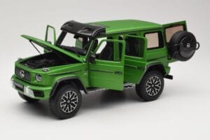 Mercedes G 63 AMG 4x4 Squared Green Hell Magno Almost Real 1:18 820821 Metalli — kuva 2 / 8