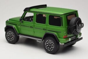 Mercedes G 63 AMG 4x4 Squared Green Hell Magno Almost Real 1:18 820821 Metalli — kuva 7 / 8