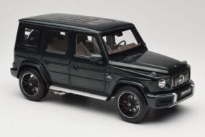 Mercedes G 63 AMG W463 Green Metallic Minichamps 1:18 110037066 Metalli — kuva 6 / 8