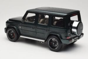 Mercedes G 63 AMG W463 Green Metallic Minichamps 1:18 110037066 Metalli — kuva 7 / 8