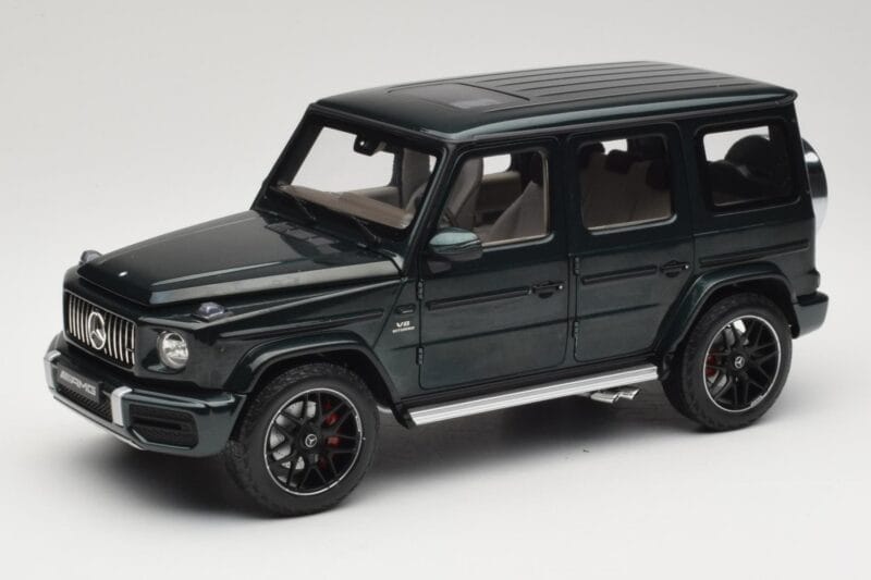 Mercedes G 63 AMG W463 Green Metallic Minichamps 1:18 110037066 Metalli