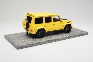 Mercedes Brabus 850 6.0 Widestar G63 W463 Electric Beam Yellow Minichamps 1:18 107032402 Metalli — kuva 2 / 6