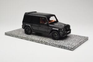 Mercedes Brabus 850 6.0 Widestar G63 W463 Obsidian Black Metallic Minichamps 1:18 107032400 Metalli — kuva 4 / 6