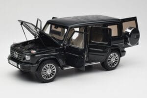 Mercedes G-Class G500 W463A Emerald Green Minichamps 1:18 B66960810 Metalli — kuva 2 / 8