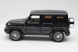 Mercedes G-Class G500 W463A Emerald Green Minichamps 1:18 B66960810 Metalli — kuva 4 / 8