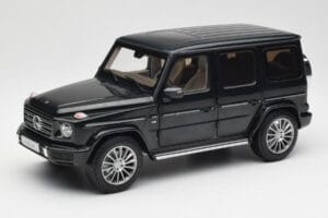 Mercedes G-Class G500 W463A Emerald Green Minichamps 1:18 B66960810 Metalli