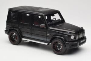 Mercedes G-Class G63 AMG W463A Matt Black Minichamps 1:18 110037064 Metalli — kuva 6 / 8