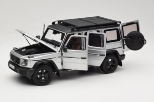 Mercedes G-Class W463 Iridium Silver Norev 1:18 183030 Metalli — kuva 2 / 8