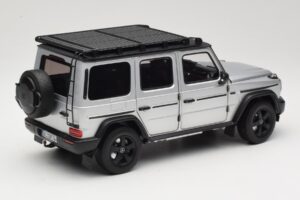 Mercedes G-Class W463 Iridium Silver Norev 1:18 183030 Metalli — kuva 3 / 8