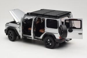 Mercedes G-Class W463 Iridium Silver Norev 1:18 183030 Metalli — kuva 5 / 8