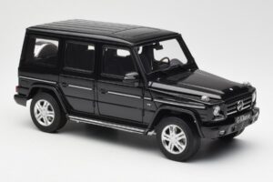 Mercedes G500 W463 Musta AUTOart 1:18 76216 Metalli — kuva 6 / 8