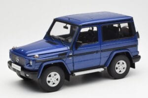 Mercedes G500 W463 SWB Sininen AUTOart 1:18 76114 Metalli