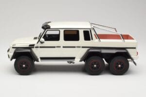 Mercedes AMG G63 6x6 W463 Valkoinen GT Spirit 1:18 GT100 Hartsi — kuva 3 / 6