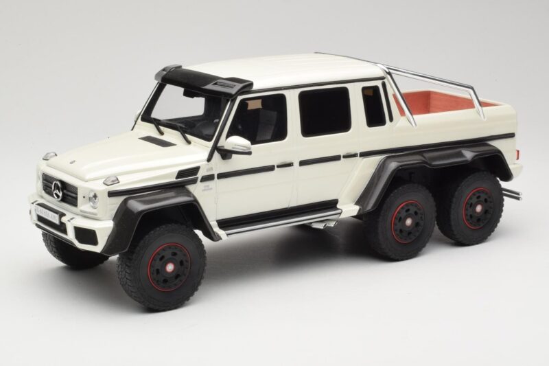 Mercedes AMG G63 6x6 W463 Valkoinen GT Spirit 1:18 GT100 Hartsi