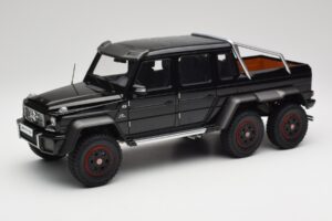 Mercedes AMG G63 W463 6x6 Gloss Musta AUTOart 1:18 76306 Komposiitti