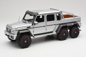 Mercedes AMG G63 W463 6x6 Iridium Hopea AUTOart 1:18 76301 Komposiitti