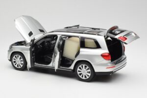 Mercedes GL-Class X166 Iridium Hopea Metallic Norev 1:18 B66960097 Metalli — kuva 5 / 8