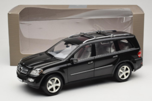 Mercedes GL X164 Period Brown Minichamps 1:18 B66962336 Metalli — kuva 8 / 8