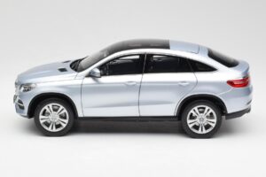 Mercedes GLE Coupe C292 Diamond Hopea Norev 1:18 B66960358 Metalli — kuva 4 / 8