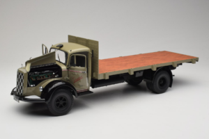 Mercedes L6600 Rungewagen Harmaa Musta Minichamps 1:18 109031050 Metalli — kuva 2 / 8