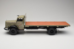 Mercedes L6600 Rungewagen Harmaa Musta Minichamps 1:18 109031050 Metalli — kuva 4 / 8