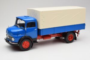 Mercedes L911 Sininen Schuco 1:18 450044800 Metalli