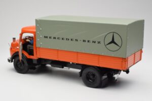 Mercedes L911 Oranssi Schuco 1:18 450044700 Metalli — kuva 5 / 8