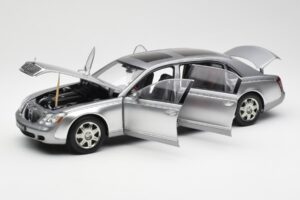 Maybach 62 LWB Himalaya Hopea Dealer Edition AUTOart 1:18 B66962178 Metalli — kuva 2 / 8