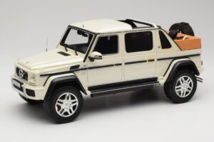 Mercedes Maybach G650 Landaulet W463 Valkoinen Schuco 1:18 450017800 Metalli