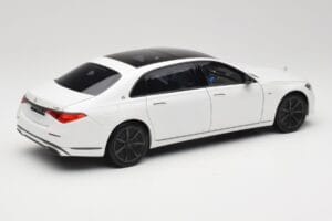 Mercedes Maybach S 680 X223 Diamond White Norev 1:18 B66960666 Metalli — kuva 3 / 8