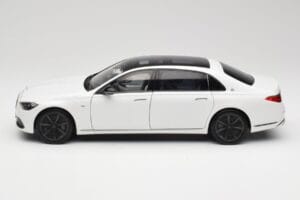 Mercedes Maybach S 680 X223 Diamond White Norev 1:18 B66960666 Metalli — kuva 4 / 8