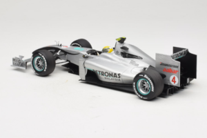 Mercedes MGP W01 #4 N. Rosberg Mercedes GP Showcar 2010 Minichamps 1:18 150100074 Metalli — kuva 5 / 7