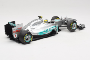 Mercedes MGP W02 #8 N. Rosberg Mercedes GP Showcar 2011 Minichamps 1:18 110110078 Metalli — kuva 2 / 7