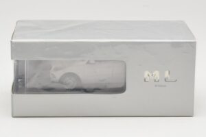Mercedes ML W166 Calcit White Minichamps 1:43 B66960062 Metalli — kuva 4 / 4