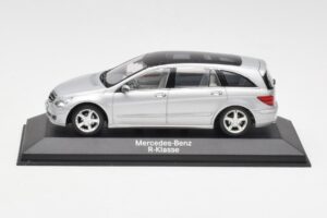 Mercedes R-Class W251 Iridium Silver Minichamps 1:43 B66962214 Metalli