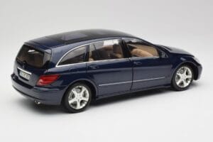 Mercedes R-Class W251 Tantsaniitti Sininen Minichamps 1:18 150034600 Metalli — kuva 3 / 8