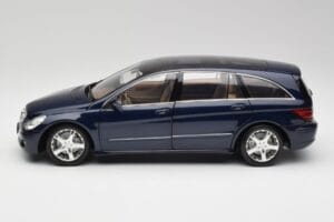 Mercedes R-Class W251 Tantsaniitti Sininen Minichamps 1:18 150034600 Metalli — kuva 4 / 8